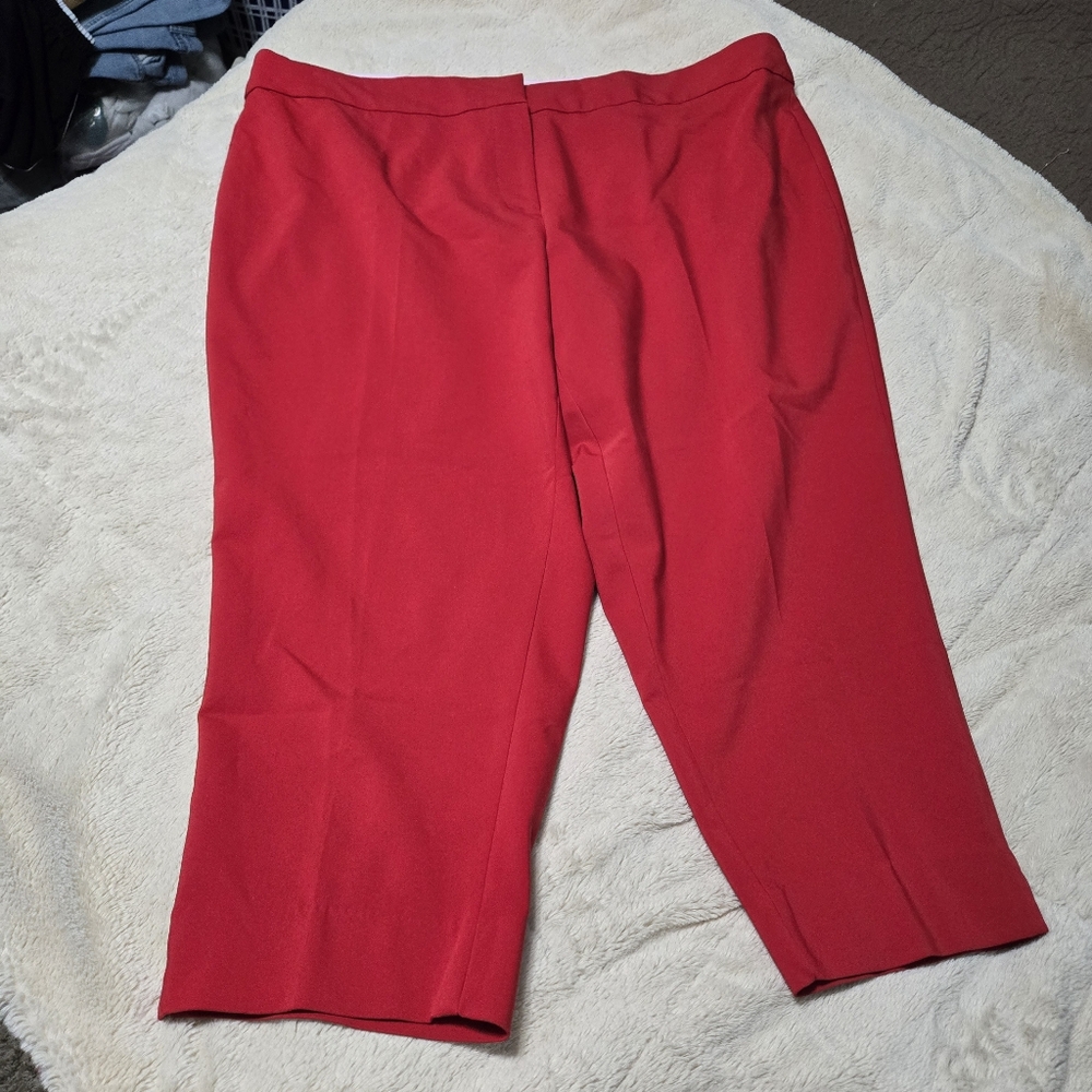 Michael Kors Cropped Pants Plus Size 20W Red Stretch